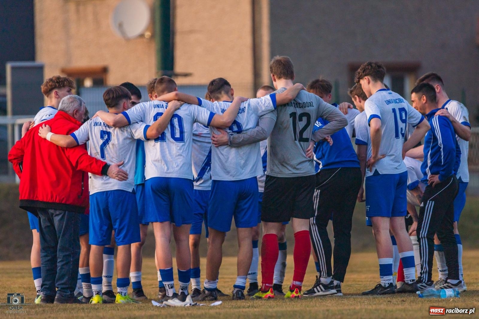 Zdjęcie w galerii na portalu naszraciborz.pl: Unia Racibórz triumfuje w inauguracyjnym meczu rundy wiosennej [FOTO] wiadomości z regionu