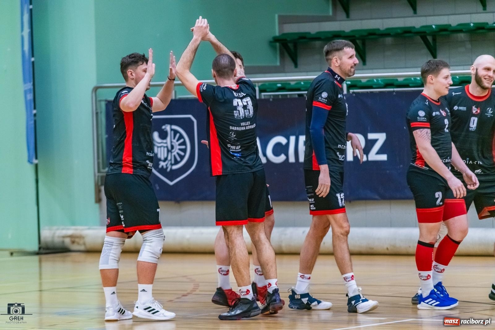 Zdjęcie w galerii na portalu naszraciborz.pl: Do tie-breaka zabrakło niewiele. KS Racibórz uległ Dąbrowie Górniczej [FOTO] wiadomości z regionu