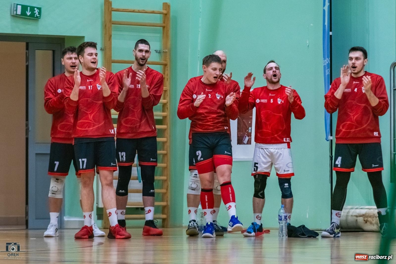 Zdjęcie w galerii na portalu naszraciborz.pl: Do tie-breaka zabrakło niewiele. KS Racibórz uległ Dąbrowie Górniczej [FOTO] wiadomości z regionu