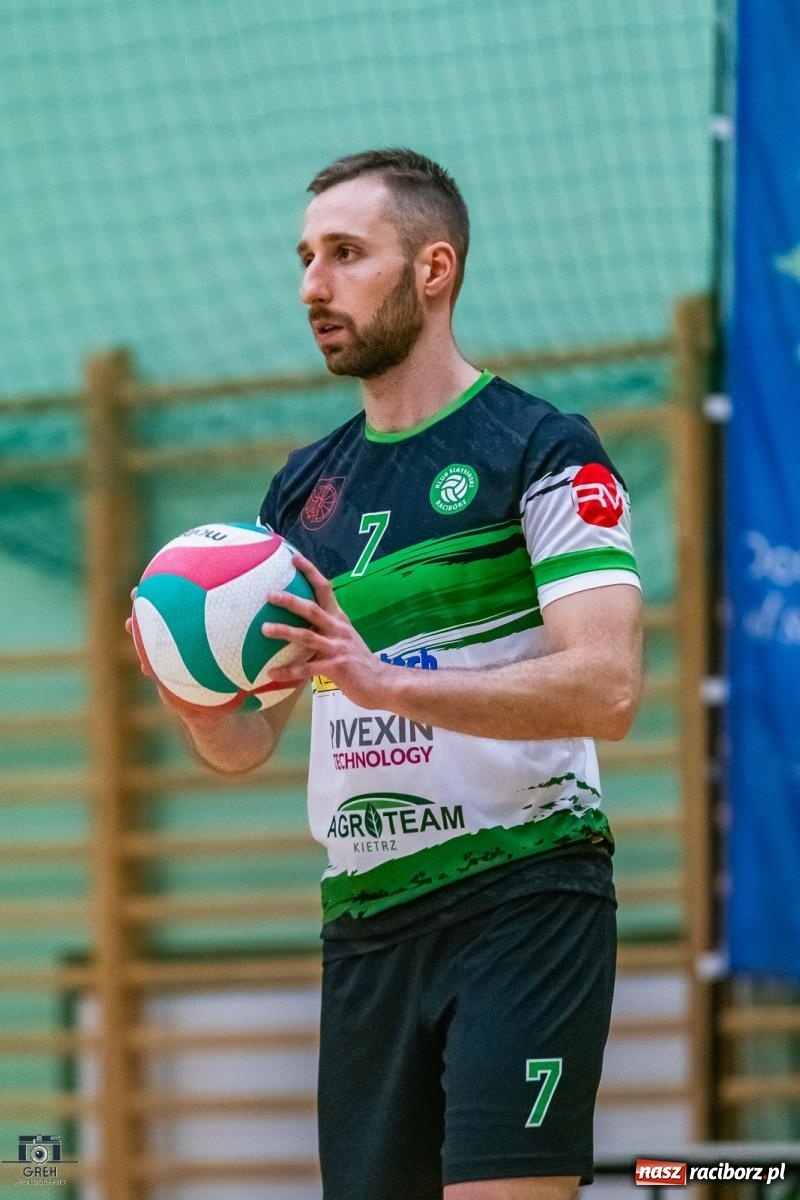 Zdjęcie w galerii na portalu naszraciborz.pl: Do tie-breaka zabrakło niewiele. KS Racibórz uległ Dąbrowie Górniczej [FOTO] wiadomości z regionu