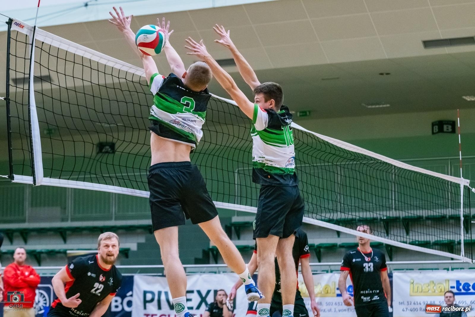 Zdjęcie w galerii na portalu naszraciborz.pl: Do tie-breaka zabrakło niewiele. KS Racibórz uległ Dąbrowie Górniczej [FOTO] wiadomości z regionu