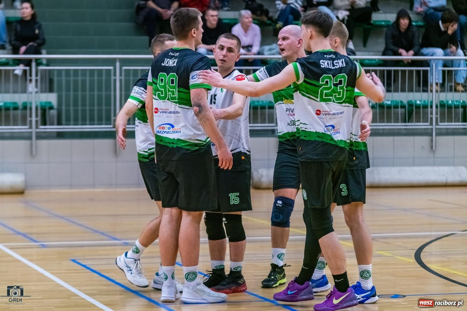 Zdjęcie w galerii na portalu naszraciborz.pl: Do tie-breaka zabrakło niewiele. KS Racibórz uległ Dąbrowie Górniczej [FOTO] wiadomości z regionu