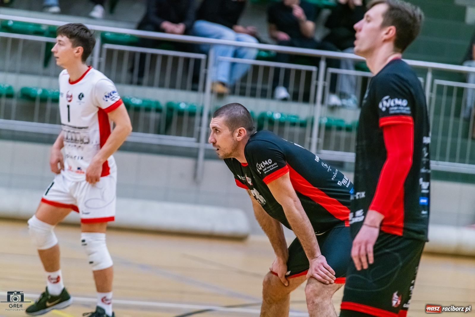 Zdjęcie w galerii na portalu naszraciborz.pl: Do tie-breaka zabrakło niewiele. KS Racibórz uległ Dąbrowie Górniczej [FOTO] wiadomości z regionu