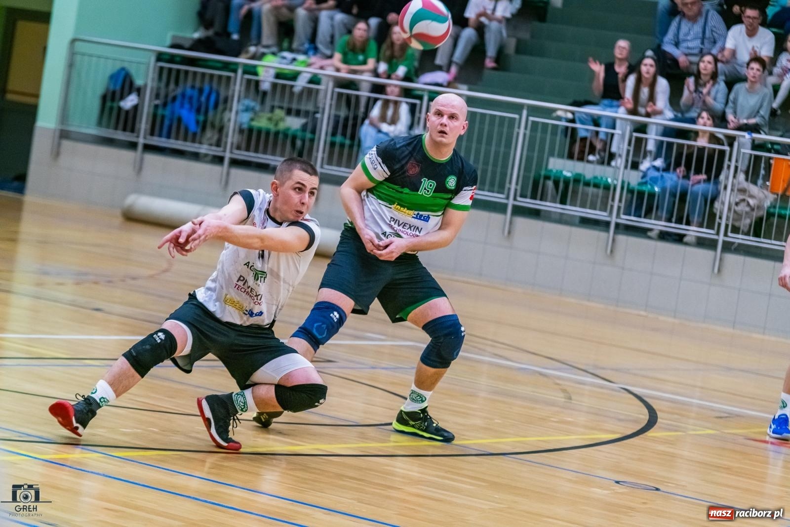 Zdjęcie w galerii na portalu naszraciborz.pl: Do tie-breaka zabrakło niewiele. KS Racibórz uległ Dąbrowie Górniczej [FOTO] wiadomości z regionu