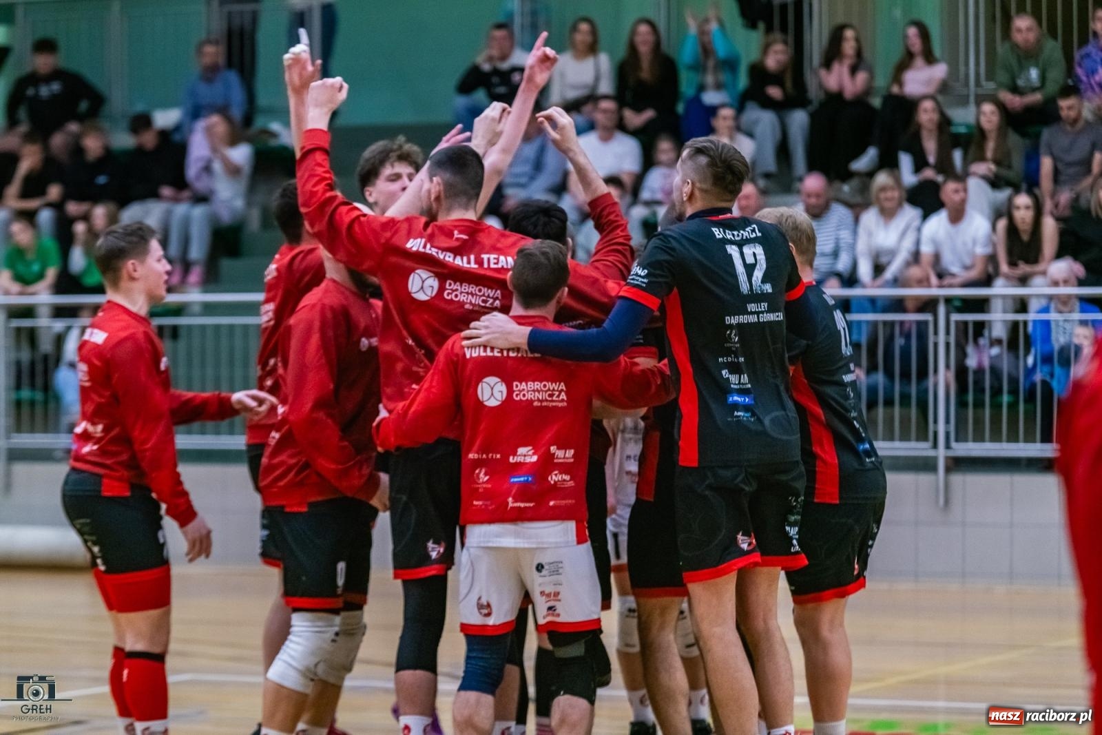 Zdjęcie w galerii na portalu naszraciborz.pl: Do tie-breaka zabrakło niewiele. KS Racibórz uległ Dąbrowie Górniczej [FOTO] wiadomości z regionu