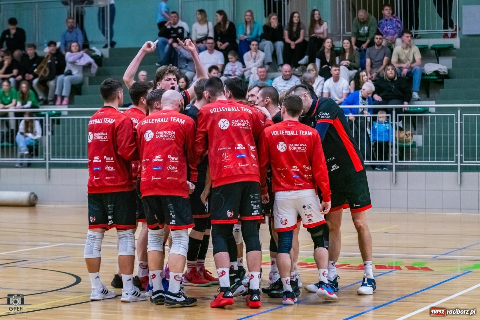 Zdjęcie w galerii na portalu naszraciborz.pl: Do tie-breaka zabrakło niewiele. KS Racibórz uległ Dąbrowie Górniczej [FOTO] wiadomości z regionu