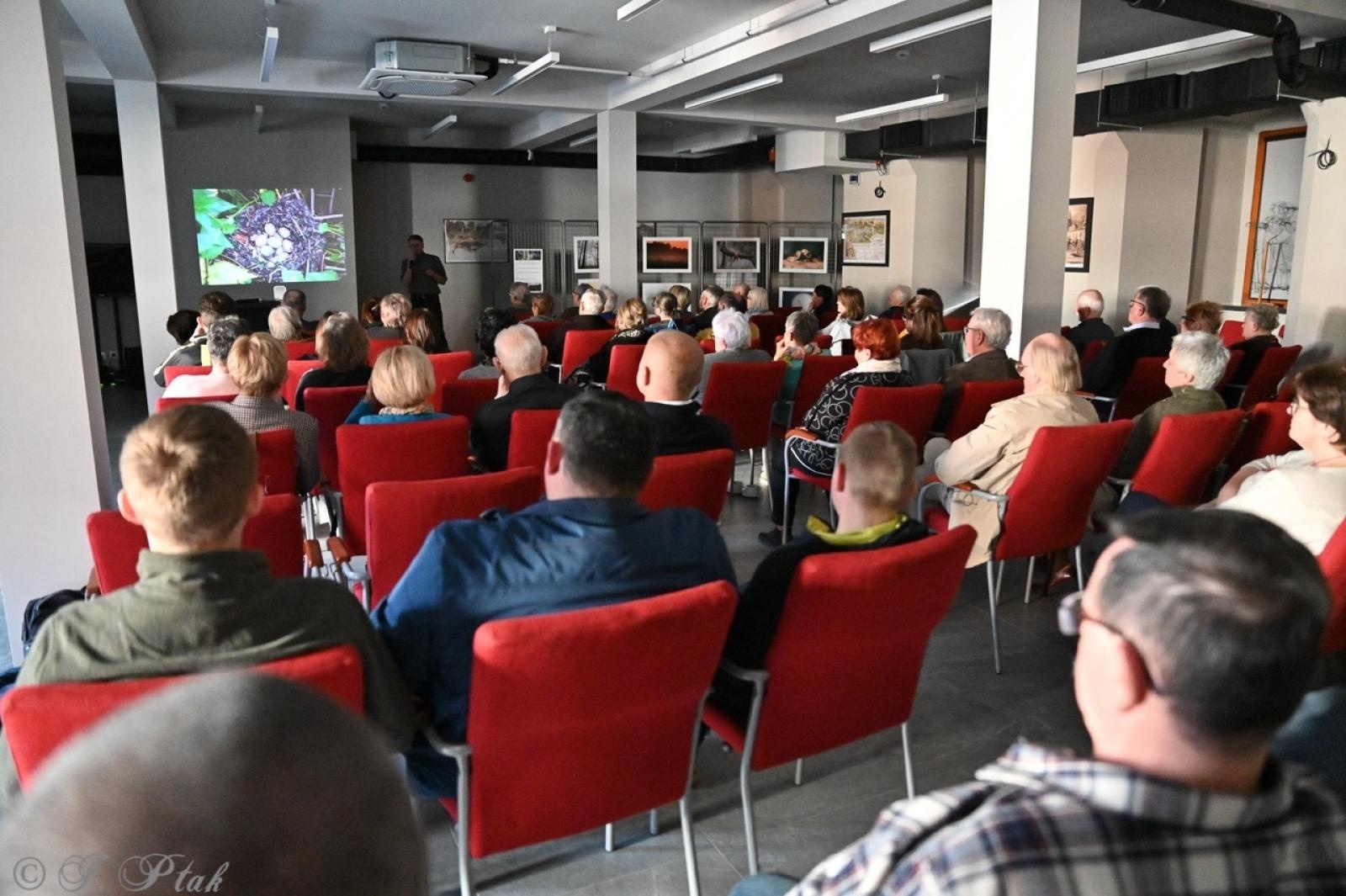 Zdjęcie w galerii na portalu naszraciborz.pl: Skarby przyrody i historii Łężczoka – kolejne spotkanie Akademii Leśnika za nami [FOTO i WIDEO] wiadomości z regionu