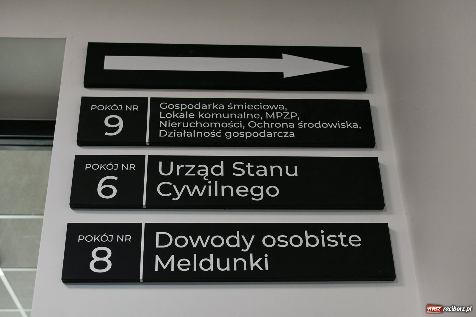 Zdjęcie w galerii na portalu naszraciborz.pl: Urząd Gminy w Pietrowicach Wielkich po metamorfozie [FOTO i WIDEO] wiadomości z regionu