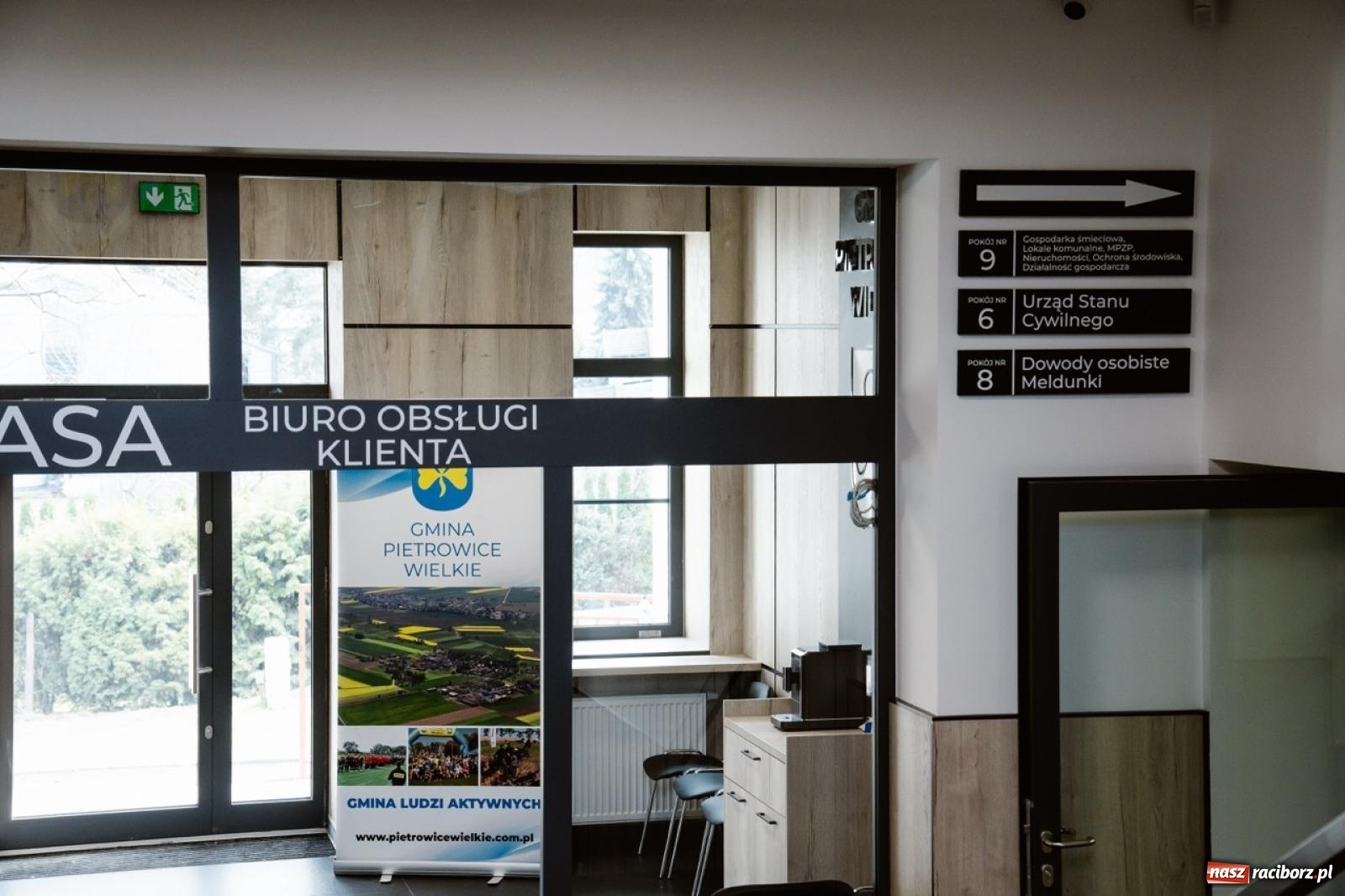 Zdjęcie w galerii na portalu naszraciborz.pl: Urząd Gminy w Pietrowicach Wielkich po metamorfozie [FOTO i WIDEO] wiadomości z regionu