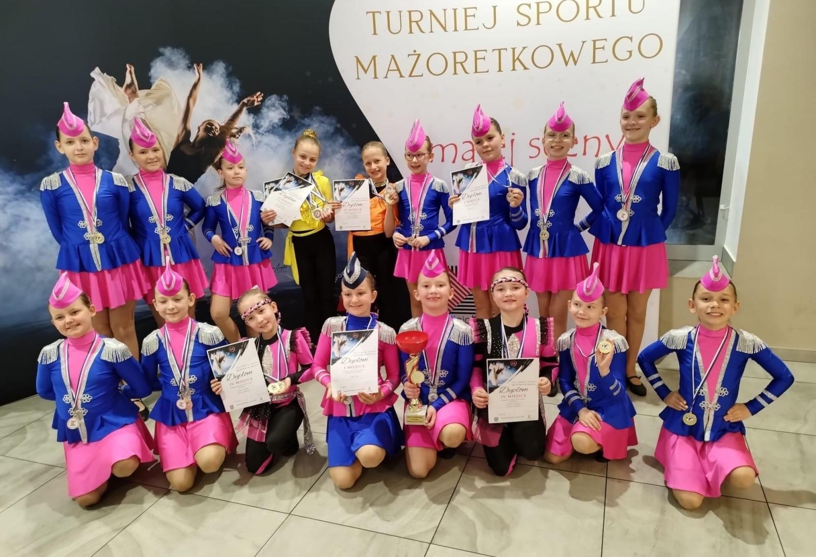 Zdjęcie w galerii na portalu naszraciborz.pl: ZARA 21 razy na podium w Kuźni Raciborskiej wiadomości z regionu