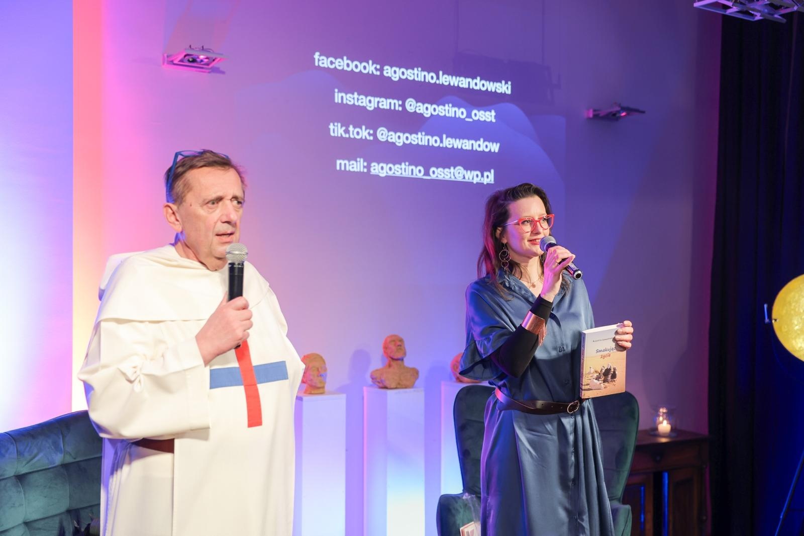 Zdjęcie w galerii na portalu naszraciborz.pl: NIE-WIARY-GODNE. Ojciec Agostino Lewandowski OSsT gościem spotkania W PUNKT w RCK wiadomości z regionu