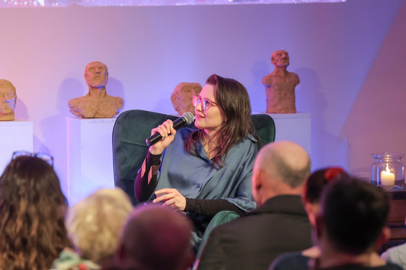 Zdjęcie w galerii na portalu naszraciborz.pl: NIE-WIARY-GODNE. Ojciec Agostino Lewandowski OSsT gościem spotkania W PUNKT w RCK wiadomości z regionu