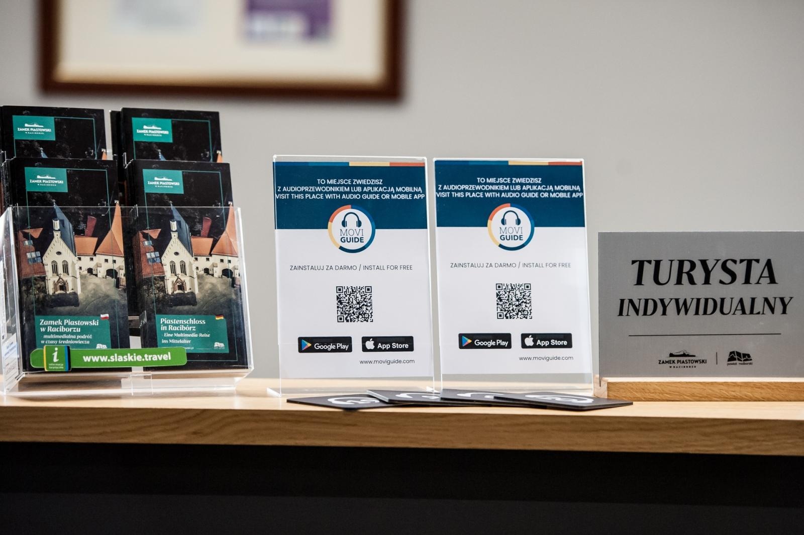 Zdjęcie w galerii na portalu naszraciborz.pl: Aplikacja mobilna ułatwia zwiedzanie Zamku Piastowskiego w Raciborzu - wdrożono system Movie Guide wiadomości z regionu