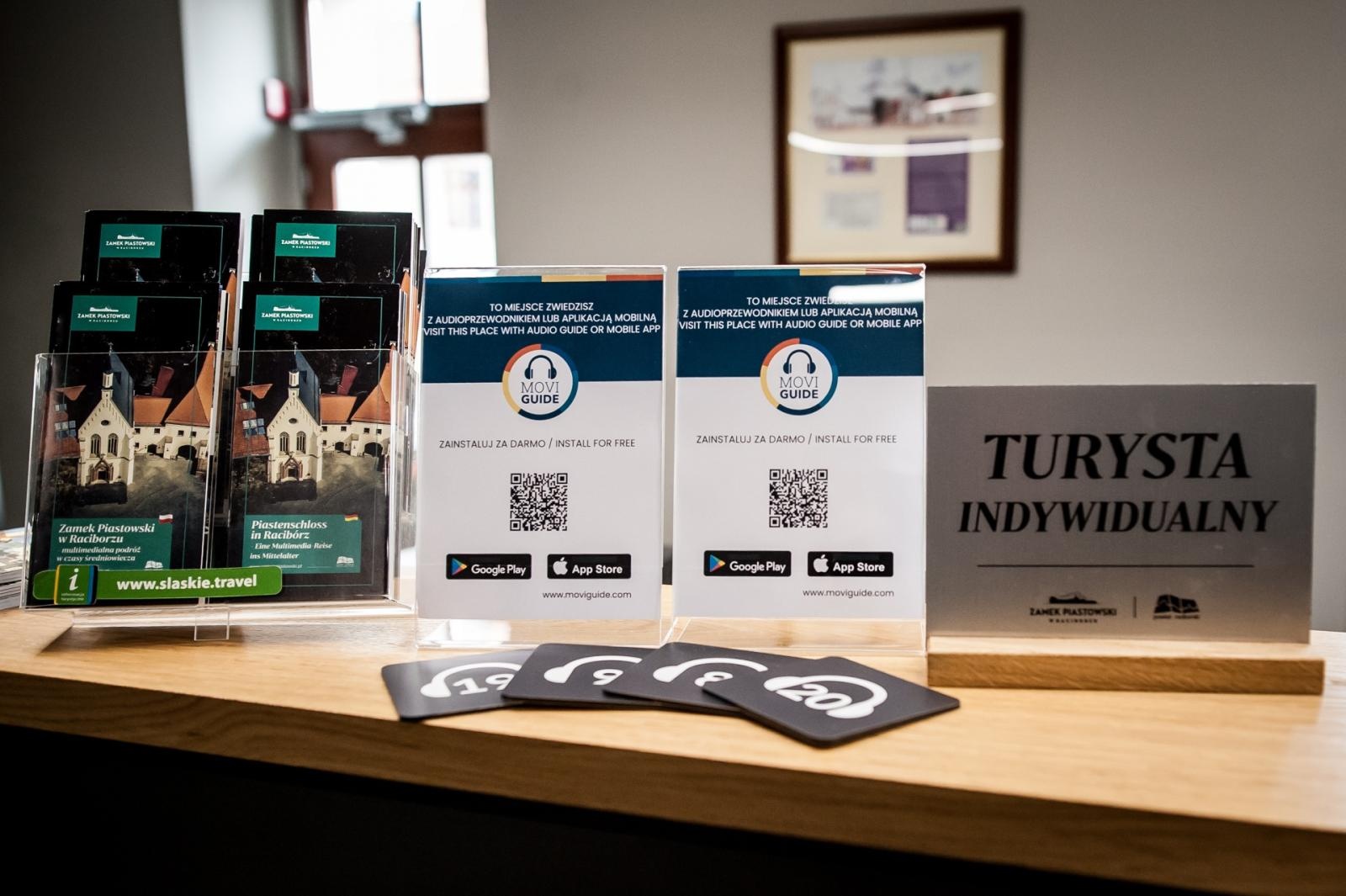 Zdjęcie w galerii na portalu naszraciborz.pl: Aplikacja mobilna ułatwia zwiedzanie Zamku Piastowskiego w Raciborzu - wdrożono system Movie Guide wiadomości z regionu