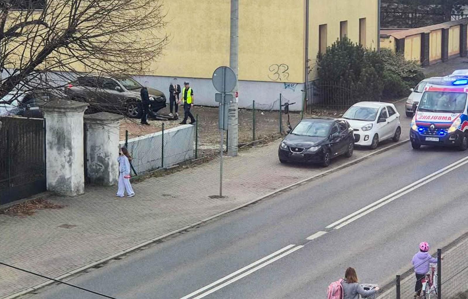 Zdjęcie w galerii na portalu naszraciborz.pl: Dwa zdarzenia drogowe w Raciborzu – interwencja policji i pogotowia wiadomości z regionu
