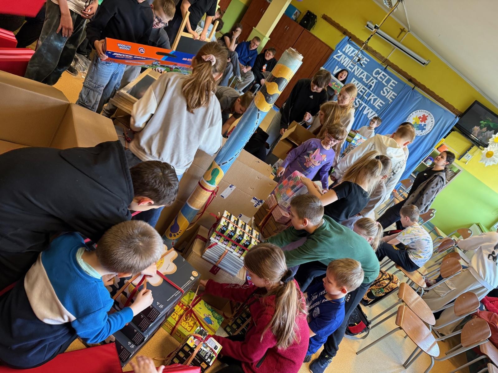 Zdjęcie w galerii na portalu naszraciborz.pl: Wielki sukces Szkoły Podstawowej w Szonowicach! Nagroda o wartości 50 tys. zł dla świetlicy wiadomości z regionu