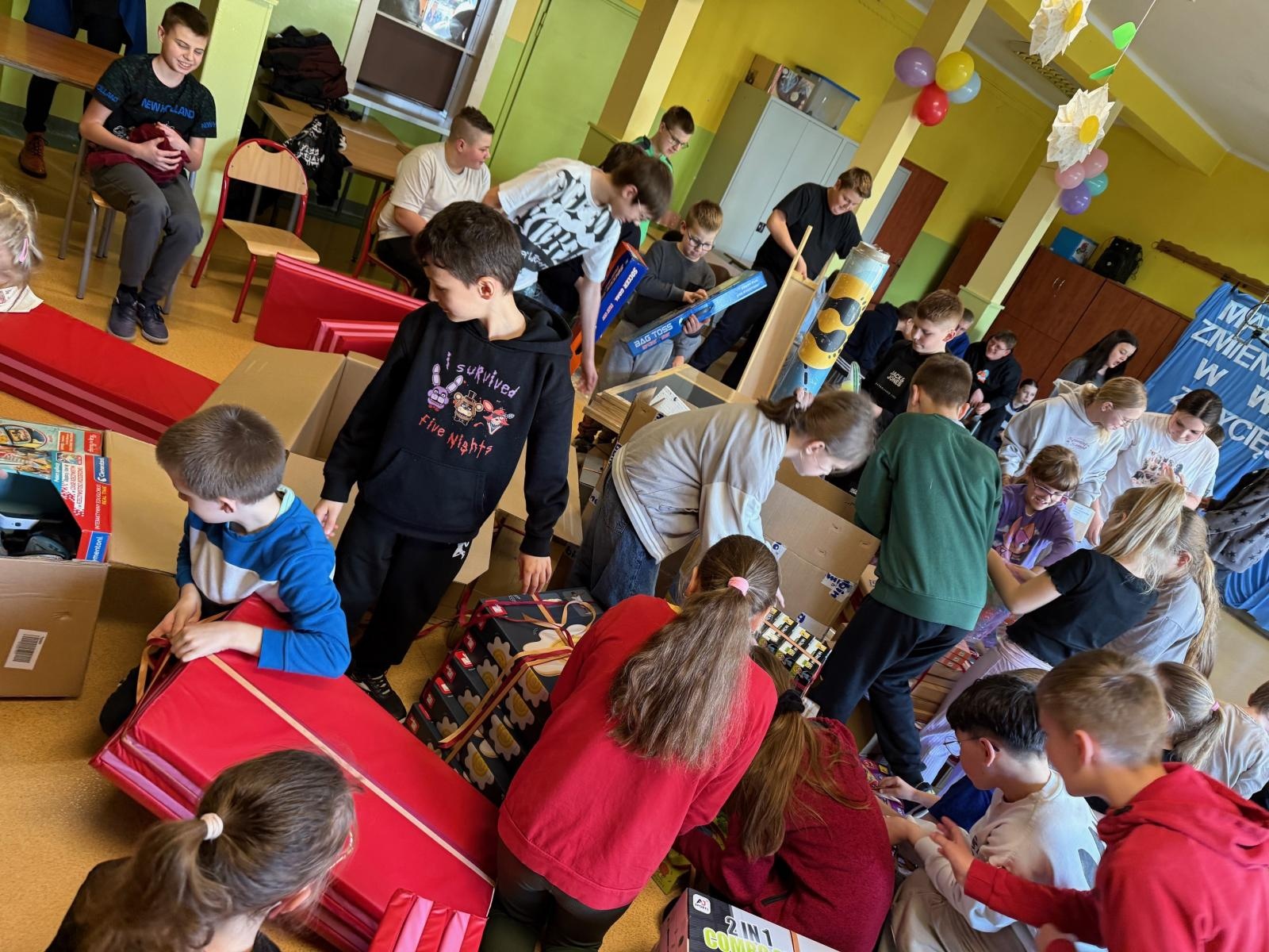 Zdjęcie w galerii na portalu naszraciborz.pl: Wielki sukces Szkoły Podstawowej w Szonowicach! Nagroda o wartości 50 tys. zł dla świetlicy wiadomości z regionu