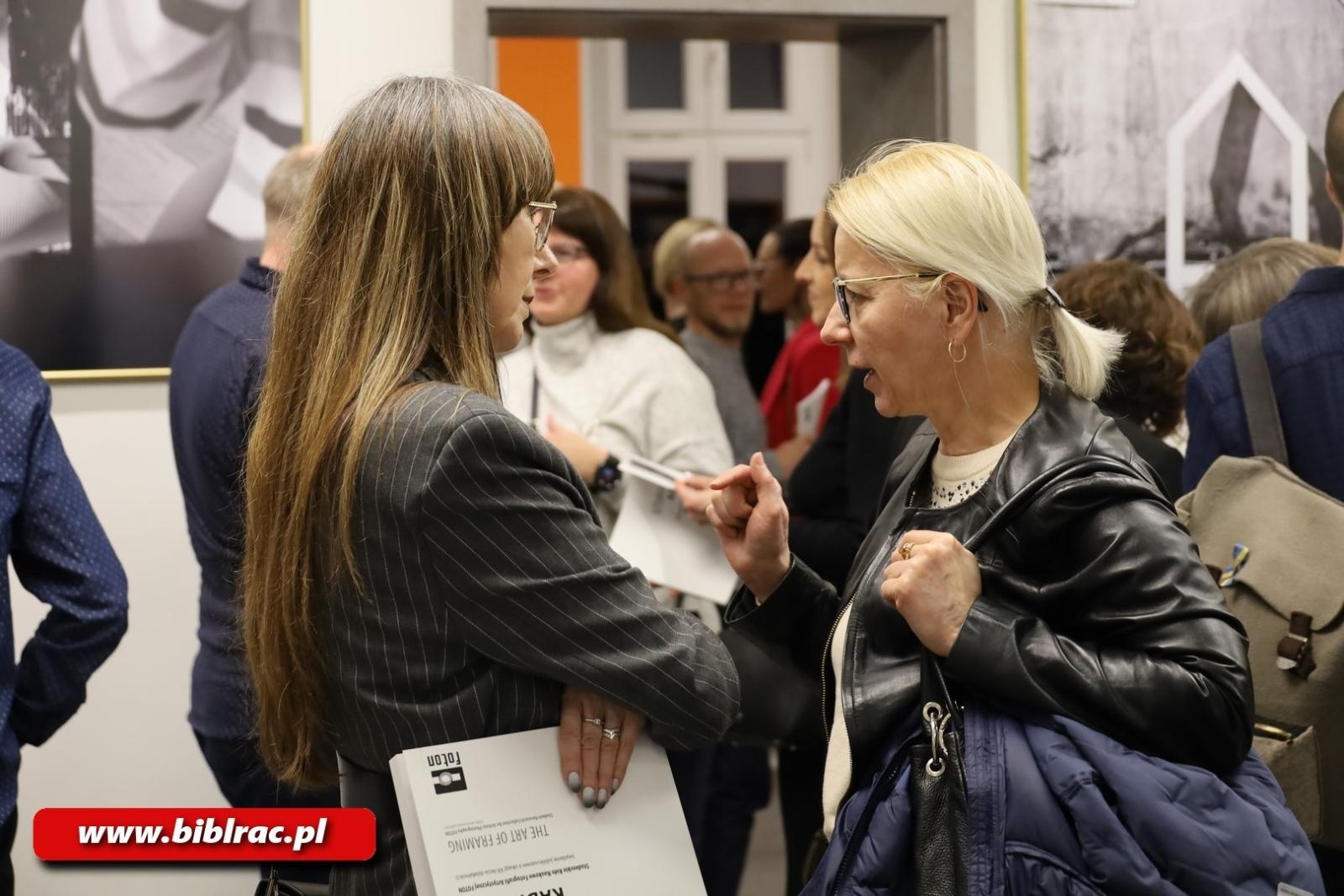 Zdjęcie w galerii na portalu naszraciborz.pl: 20 lat FOTONU w bibliotece wiadomości z regionu