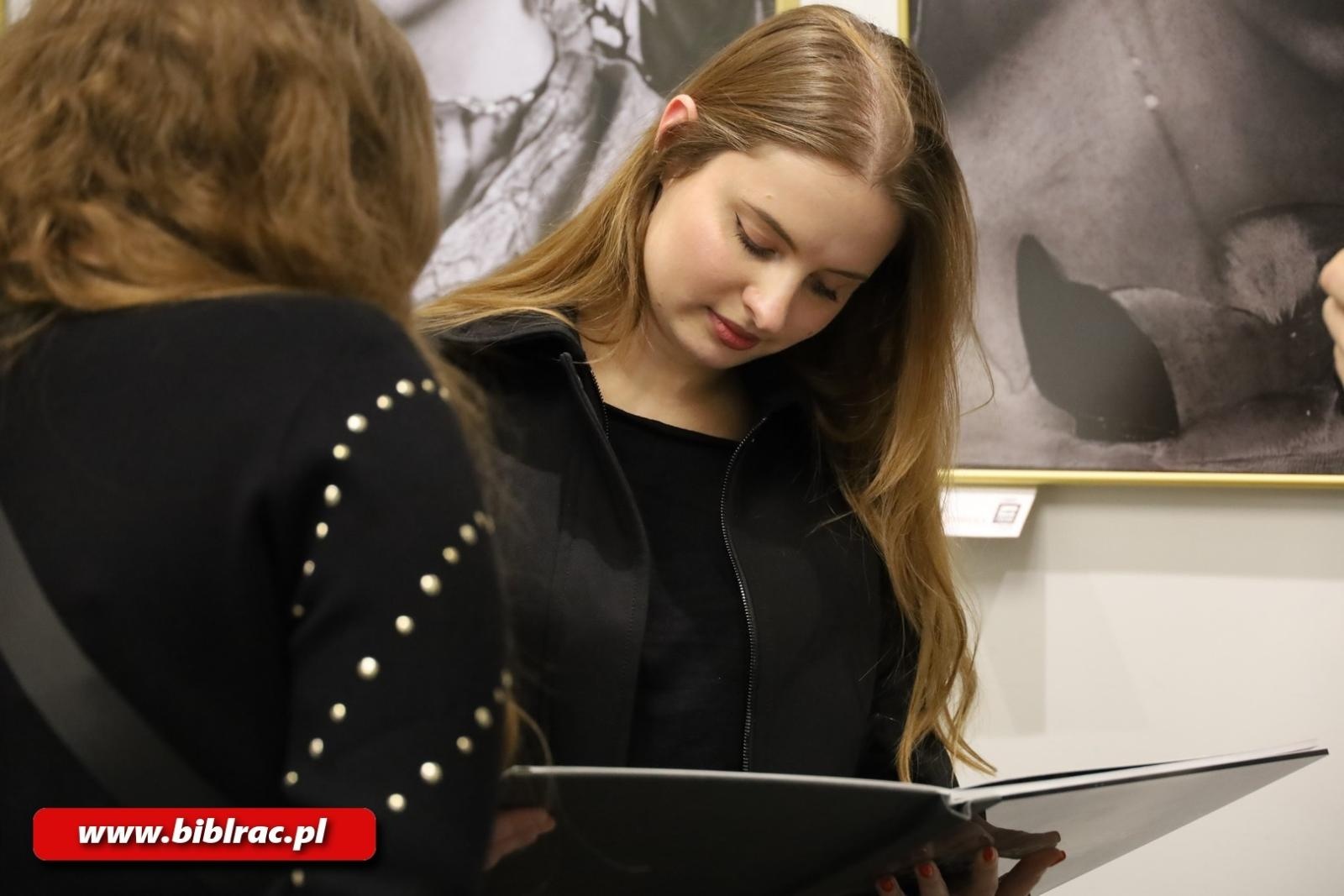 Zdjęcie w galerii na portalu naszraciborz.pl: 20 lat FOTONU w bibliotece wiadomości z regionu