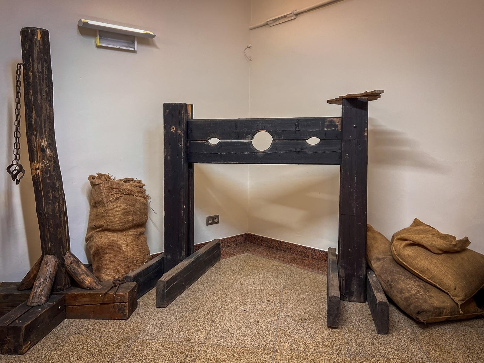 Zdjęcie w galerii na portalu naszraciborz.pl: Historia więziennictwa wróciła na raciborski zamek wiadomości z regionu