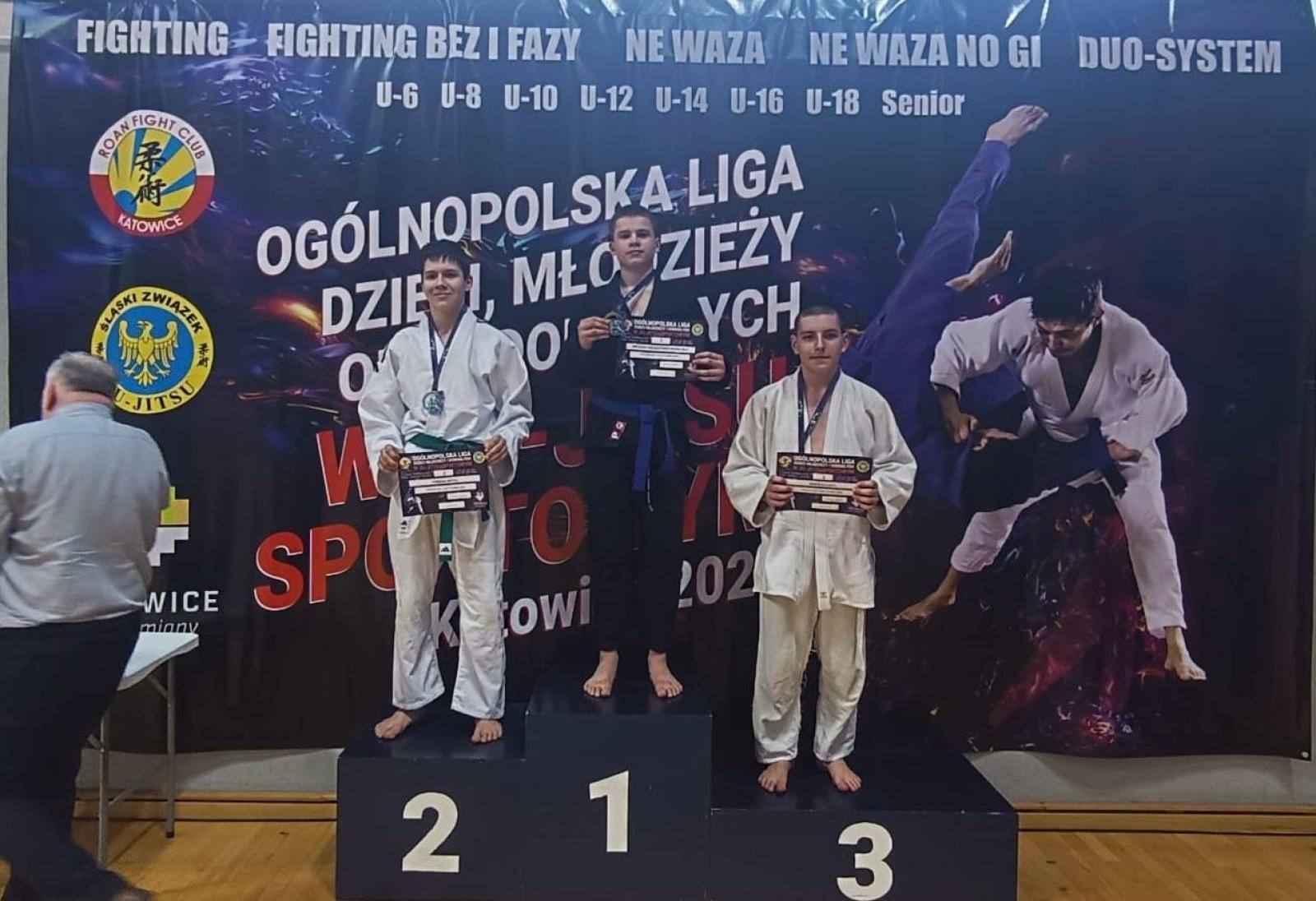 Zdjęcie w galerii na portalu naszraciborz.pl: Łamatorzy przywieźli worek złotych medali wiadomości z regionu