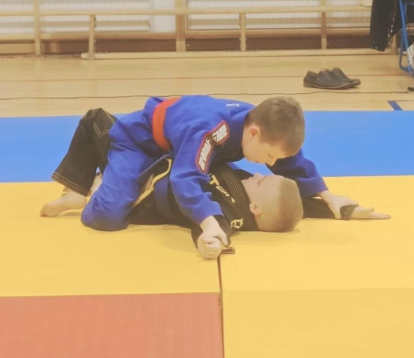 Zdjęcie w galerii na portalu naszraciborz.pl: Łamatorzy przywieźli worek złotych medali wiadomości z regionu