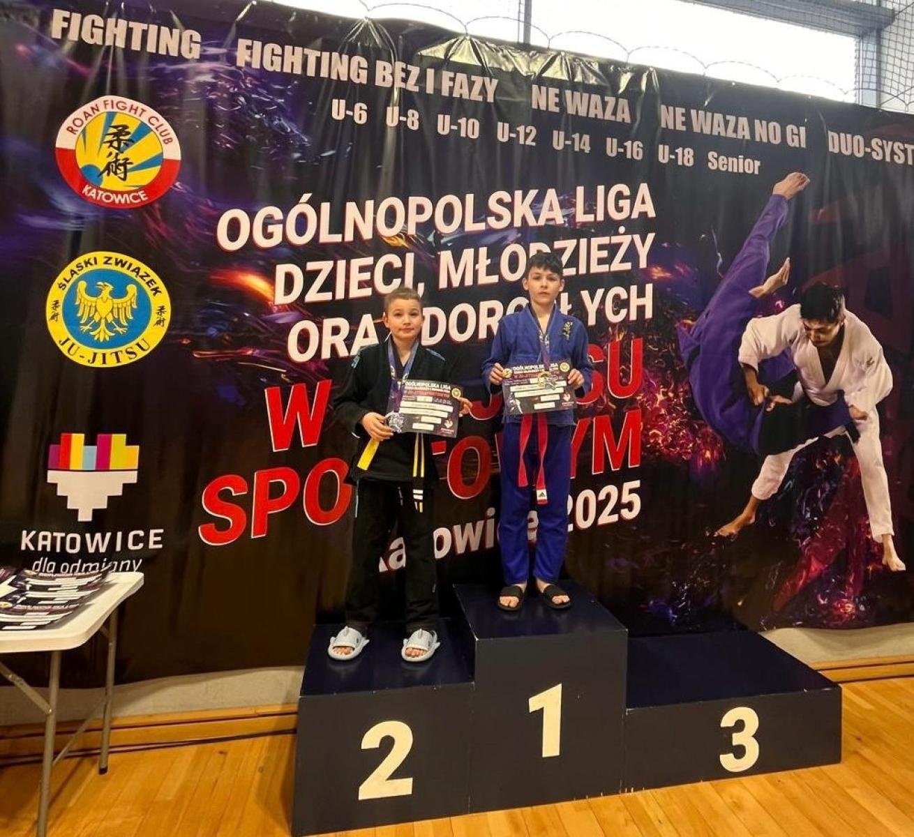 Zdjęcie w galerii na portalu naszraciborz.pl: Łamatorzy przywieźli worek złotych medali wiadomości z regionu