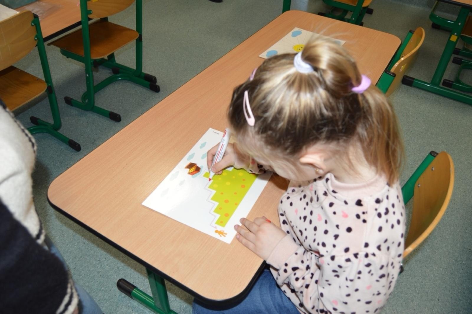 Zdjęcie w galerii na portalu naszraciborz.pl: Rozwiń skrzydła w SP4 – dzień otwarty dla przyszłych uczniów wiadomości z regionu