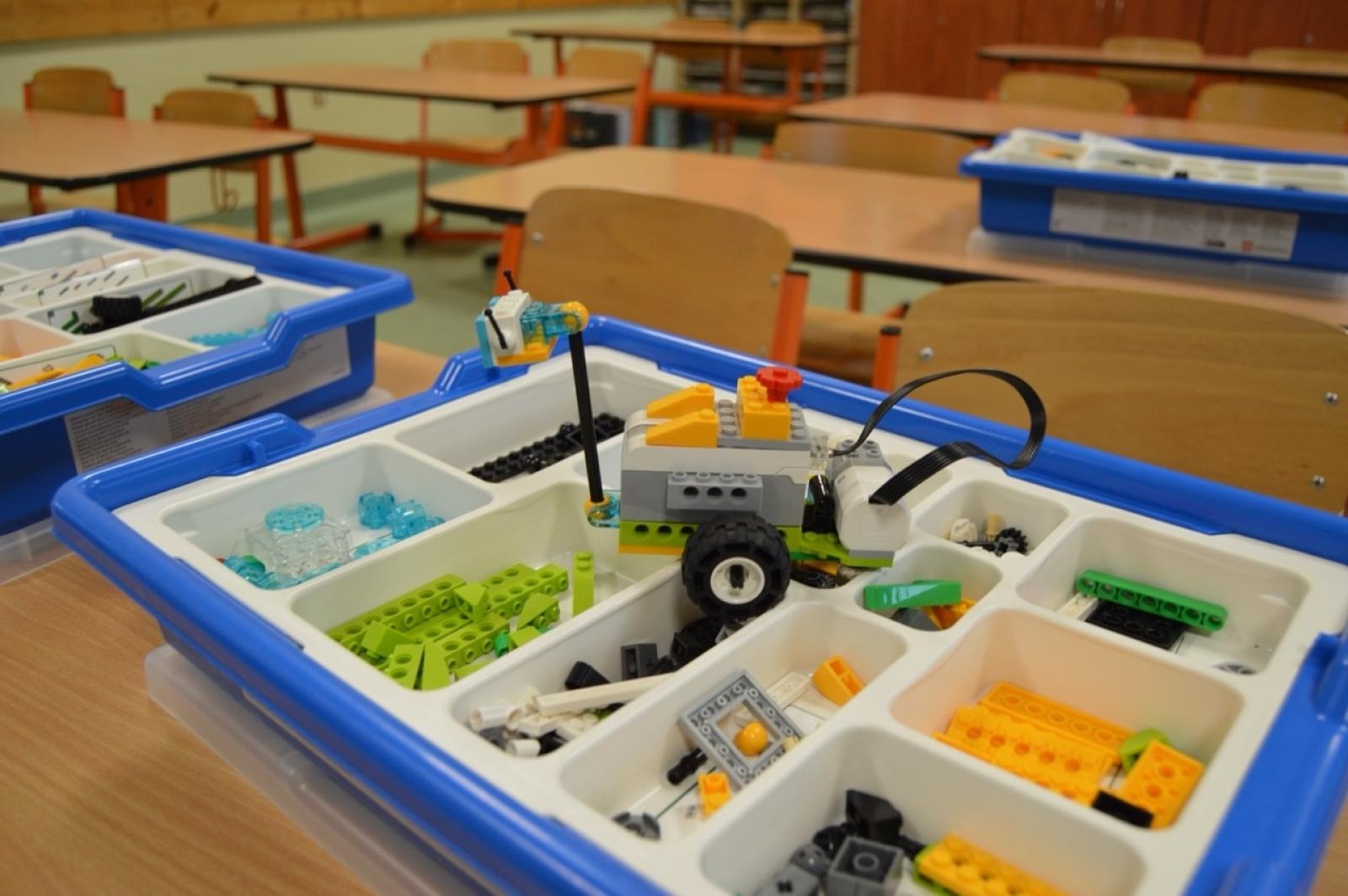 Zdjęcie w galerii na portalu naszraciborz.pl: Rozwiń skrzydła w SP4 – dzień otwarty dla przyszłych uczniów wiadomości z regionu