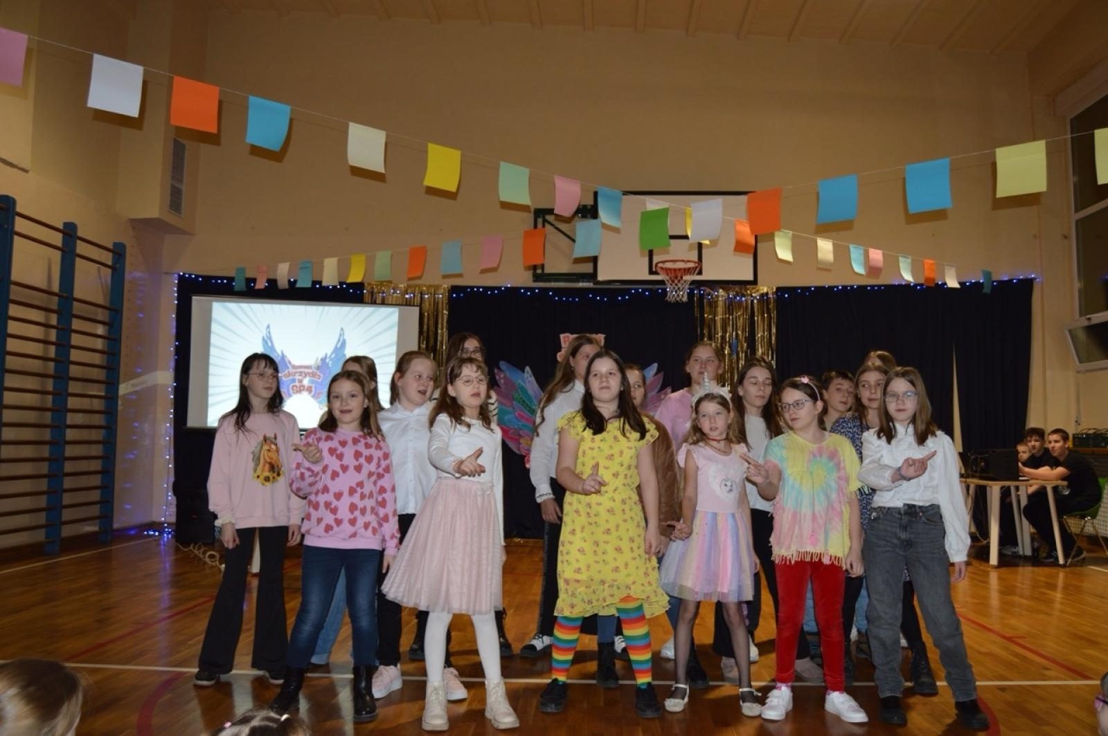 Zdjęcie w galerii na portalu naszraciborz.pl: Rozwiń skrzydła w SP4 – dzień otwarty dla przyszłych uczniów wiadomości z regionu