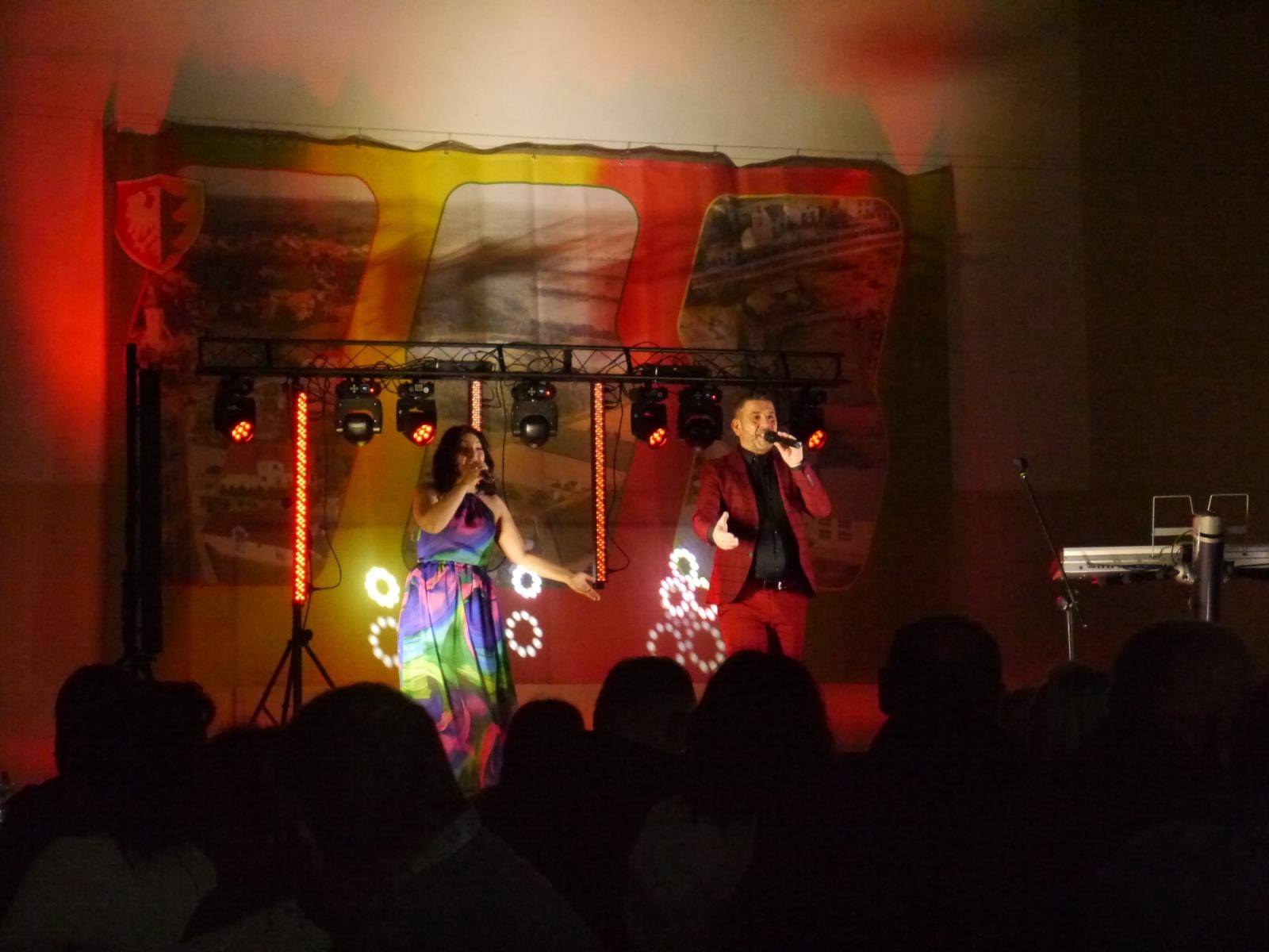 Zdjęcie w galerii na portalu naszraciborz.pl: Muzyka i solidarność dla Patryka – wyjątkowy koncert charytatywny w Nędzy wiadomości z regionu