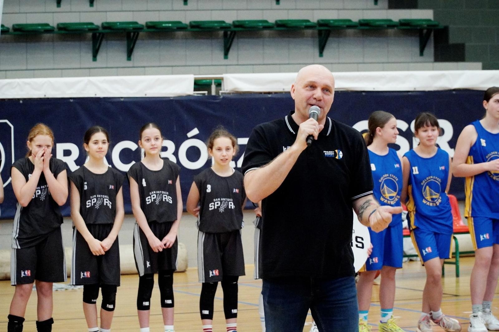 Zdjęcie w galerii na portalu naszraciborz.pl: Emocjonujący Turniej Jr. NBA Polska Girls w Arenie Rafako OSiR Racibórz wiadomości z regionu