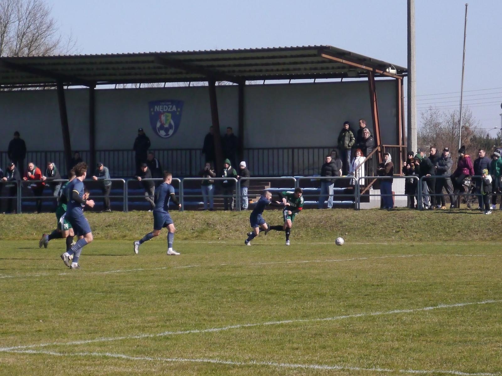 Zdjęcie w galerii na portalu naszraciborz.pl: Dobra passa Nędzy trwa. Syrynia wiosną bez punktów [FOTO] wiadomości z regionu