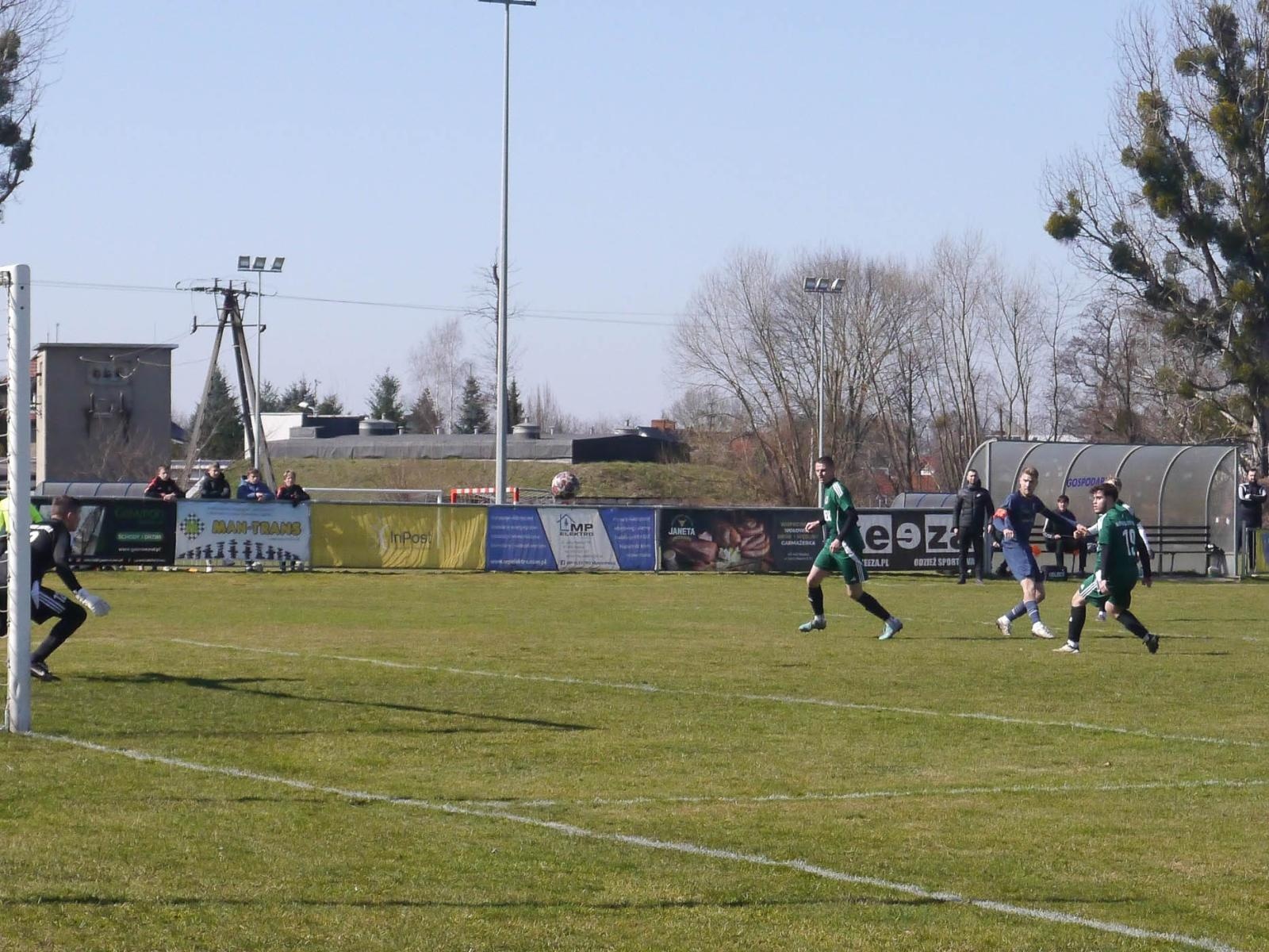 Zdjęcie w galerii na portalu naszraciborz.pl: Dobra passa Nędzy trwa. Syrynia wiosną bez punktów [FOTO] wiadomości z regionu