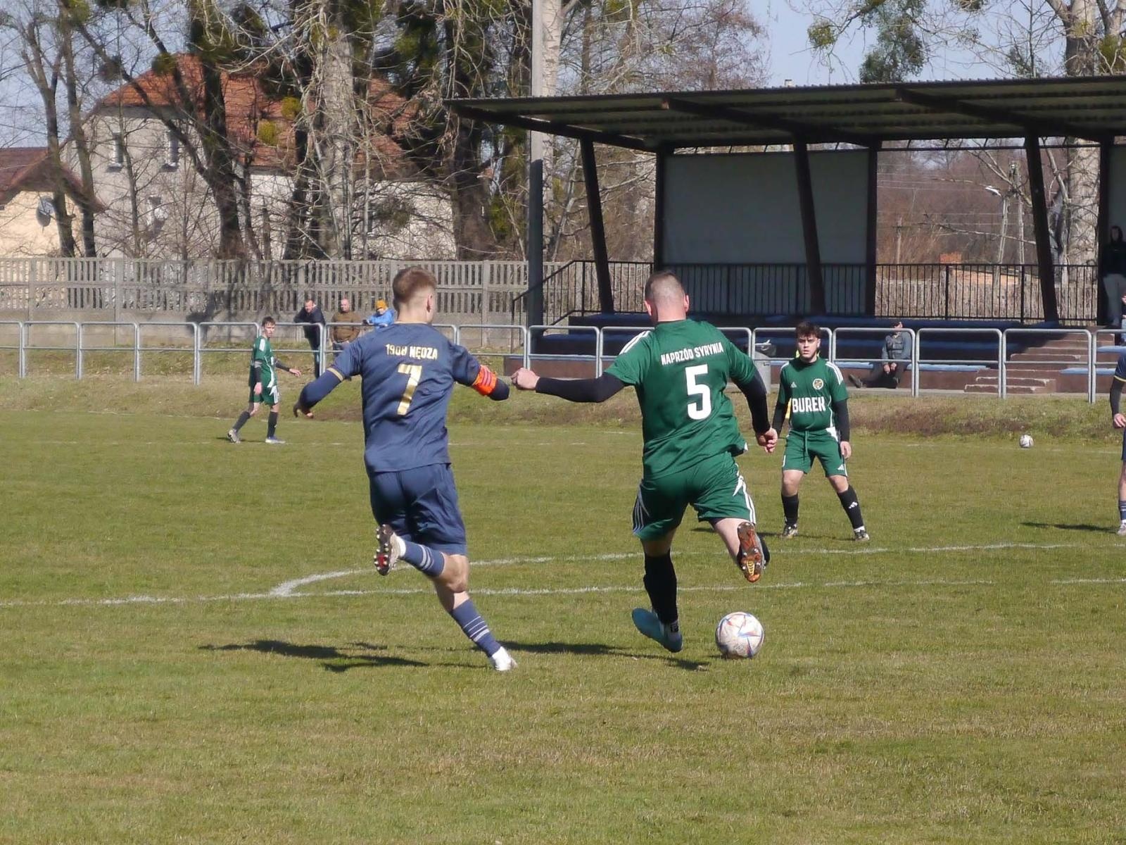 Zdjęcie w galerii na portalu naszraciborz.pl: Dobra passa Nędzy trwa. Syrynia wiosną bez punktów [FOTO] wiadomości z regionu