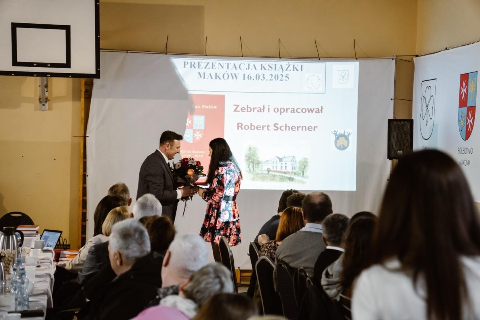 Zdjęcie w galerii na portalu naszraciborz.pl: Maków doczekał się monografii [FOTO] wiadomości z regionu