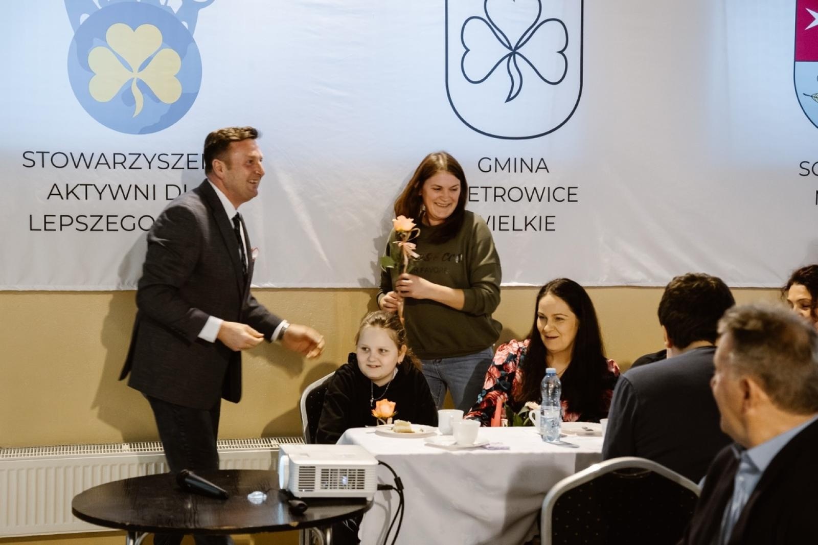 Zdjęcie w galerii na portalu naszraciborz.pl: Maków doczekał się monografii [FOTO] wiadomości z regionu