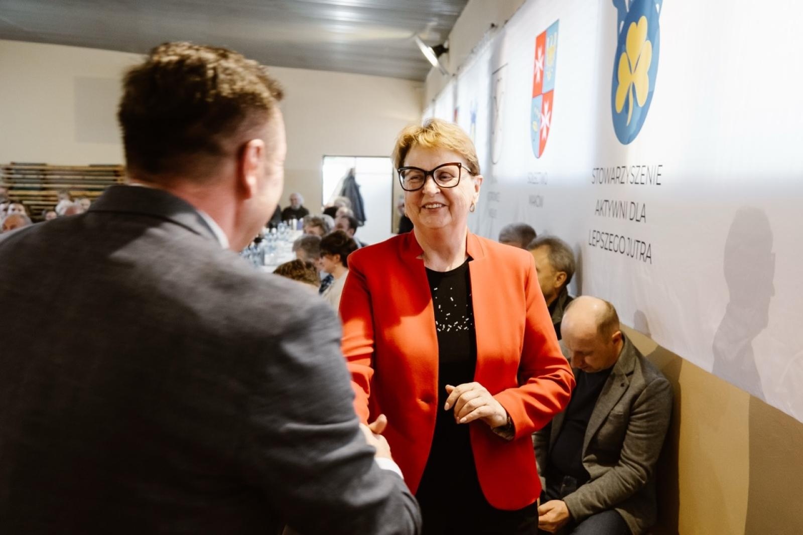 Zdjęcie w galerii na portalu naszraciborz.pl: Maków doczekał się monografii [FOTO] wiadomości z regionu