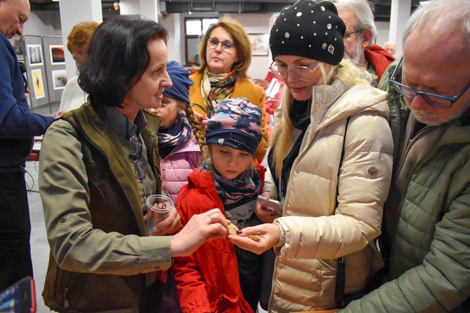 Zdjęcie w galerii na portalu naszraciborz.pl: Niedziela na Zamku Piastowskim. Coraz większa popularność spotkań historyczno-przyrodniczych wiadomości z regionu