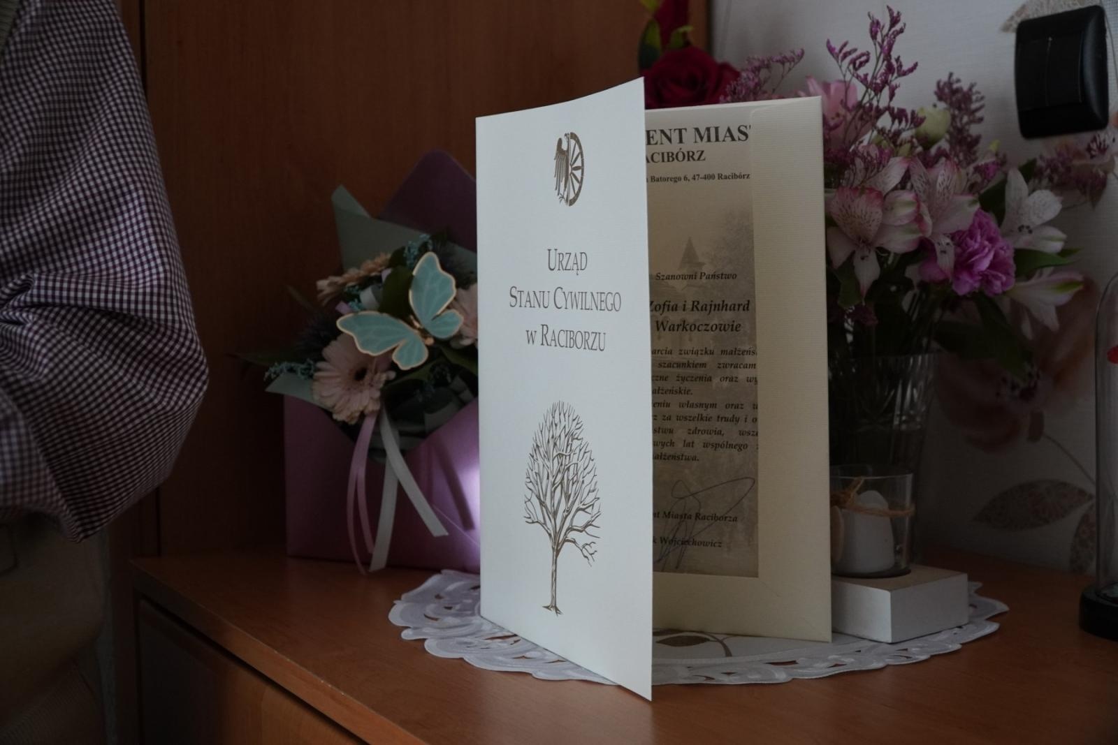 Zdjęcie w galerii na portalu naszraciborz.pl: Państwo Warkocz świętują jubileusz 60-lecia małżeństwa wiadomości z regionu