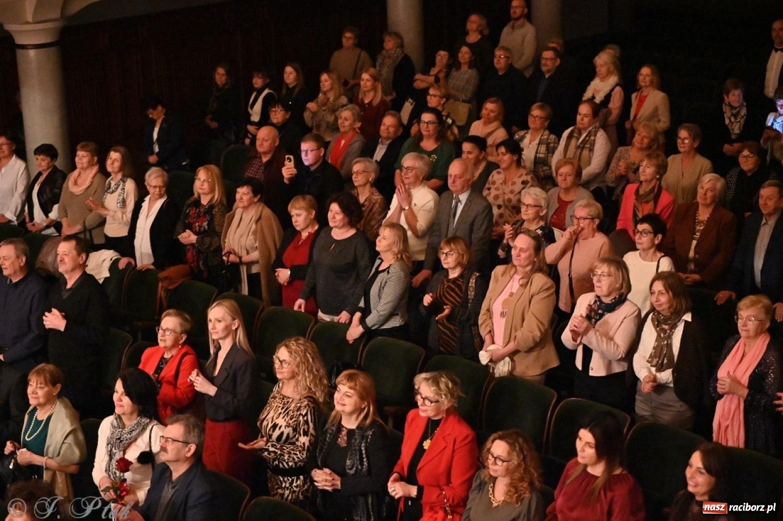 Zdjęcie w galerii na portalu naszraciborz.pl: Wielka gala wiedeńska – Johann Strauss i przyjaciele zachwyciła raciborską publiczność wiadomości z regionu