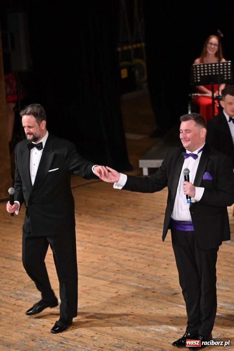 Zdjęcie w galerii na portalu naszraciborz.pl: Wielka gala wiedeńska – Johann Strauss i przyjaciele zachwyciła raciborską publiczność wiadomości z regionu