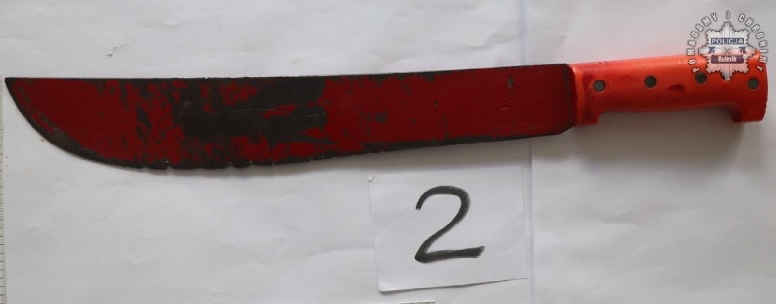 Zdjęcie w galerii na portalu naszraciborz.pl: Brutalny napad z maczetą i bronią gazową. Żądali zwrotu długu syna wiadomości z regionu