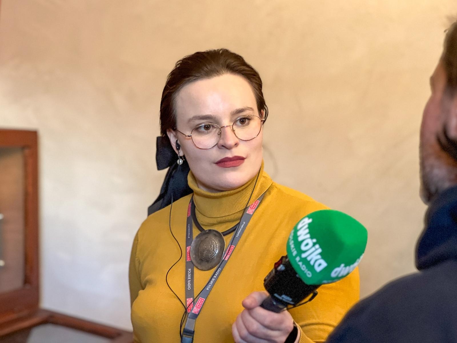 Zdjęcie w galerii na portalu naszraciborz.pl: Zamek Piastowski na falach Polskiego Radia wiadomości z regionu