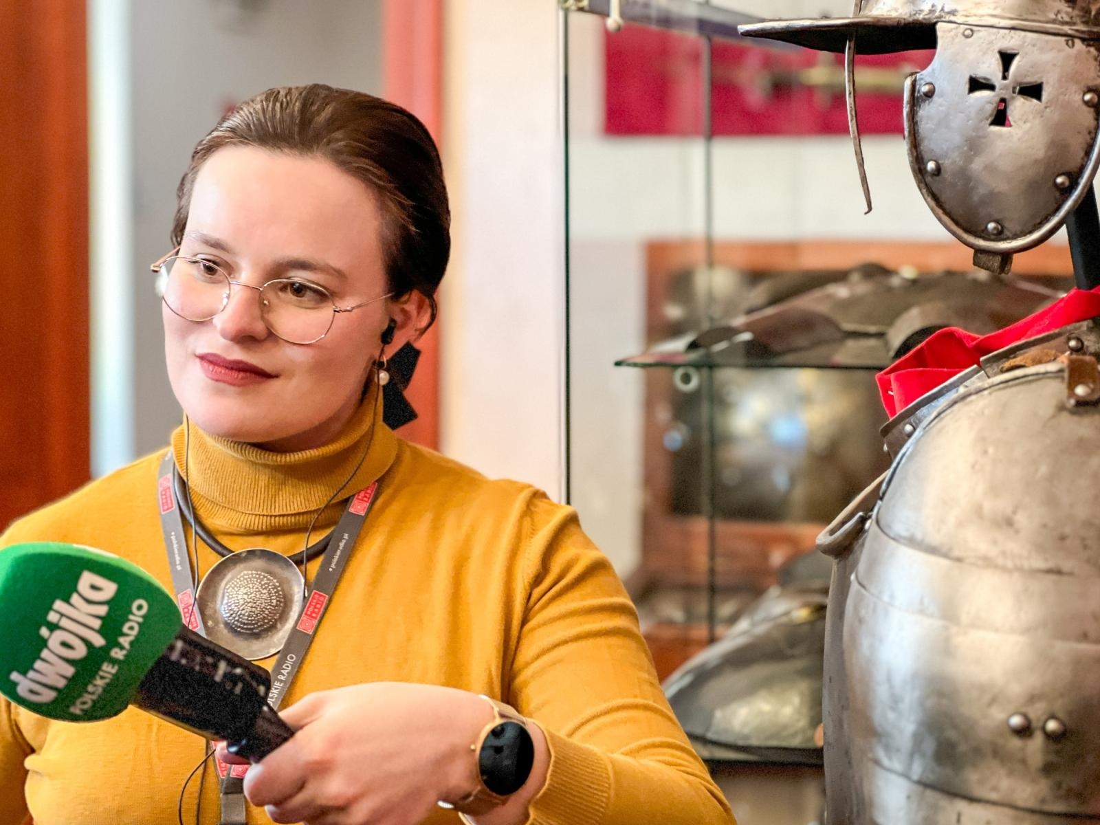 Zdjęcie w galerii na portalu naszraciborz.pl: Zamek Piastowski na falach Polskiego Radia wiadomości z regionu