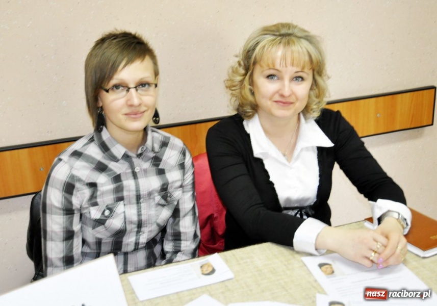 Zdjęcie w galerii na portalu naszraciborz.pl: Dajemy wędkę, łapmy rybki wiadomości z regionu