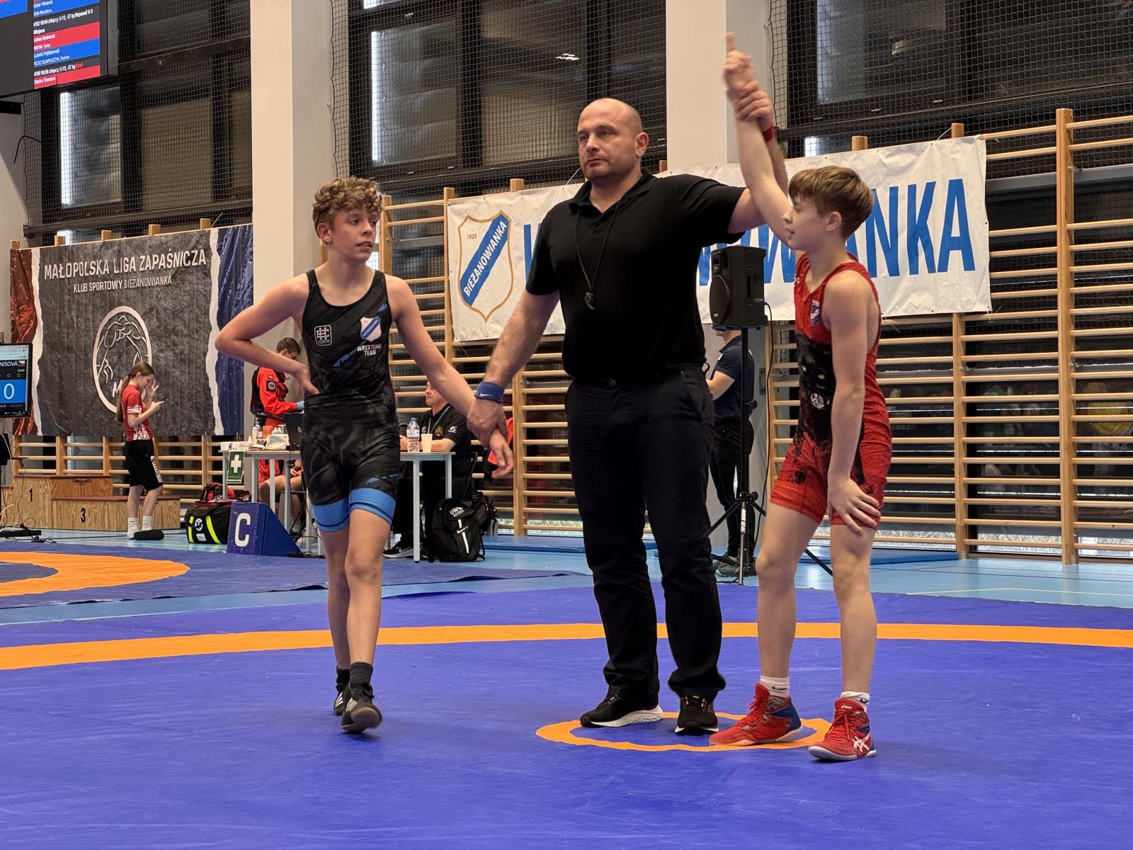 Zdjęcie w galerii na portalu naszraciborz.pl: Sukces młodych zapaśników Unii Racibórz na Małopolskiej Lidze Zapaśniczej wiadomości z regionu