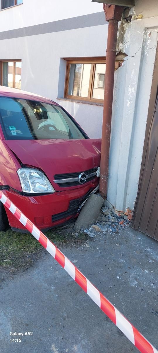 Zdjęcie w galerii na portalu naszraciborz.pl: Próbował uciec podczas policyjnej kontroli. Daleko nie zajechał wiadomości z regionu