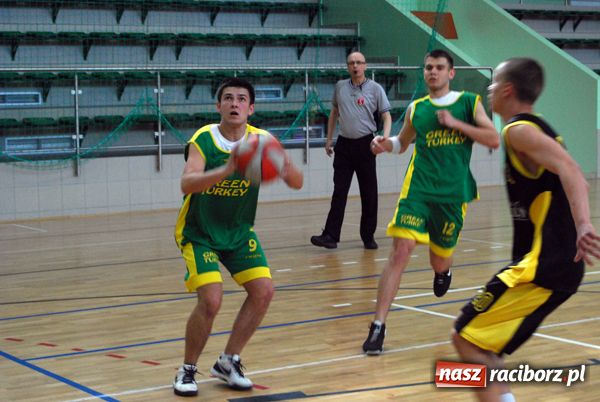 Zdjęcie w galerii na portalu naszraciborz.pl:  W finale Sneakers4U i Monsters wiadomości z regionu