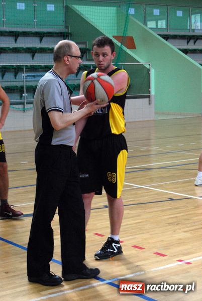 Zdjęcie w galerii na portalu naszraciborz.pl:  W finale Sneakers4U i Monsters wiadomości z regionu